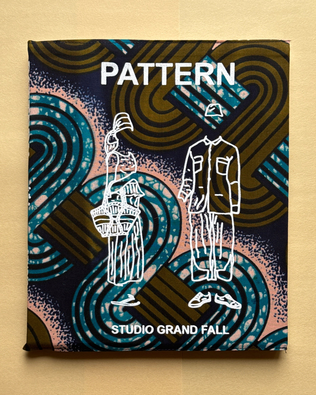 PATTERN / Studio Grand Fall