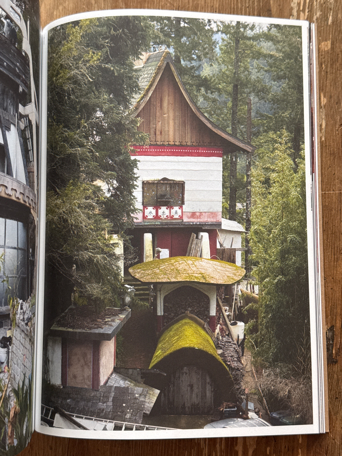 HANDMADE UTOPIA: Back-to-the-Land Architecture in Northern California
